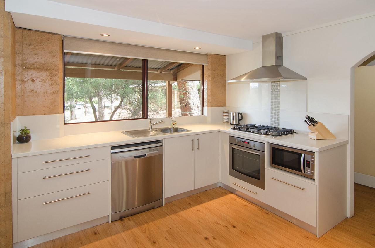 Woodstone Goanna Cottage Dunsborough Exterior foto