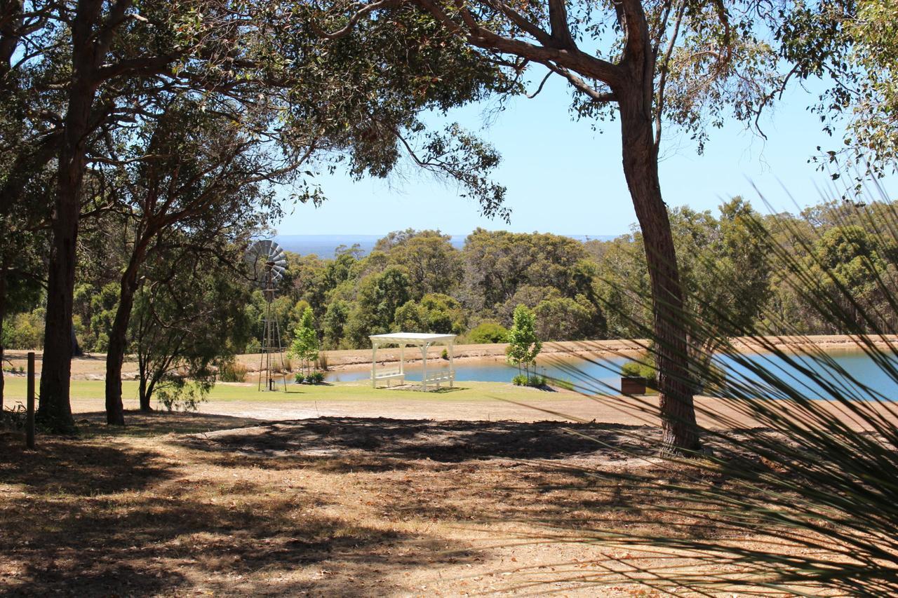 Woodstone Goanna Cottage Dunsborough Exterior foto